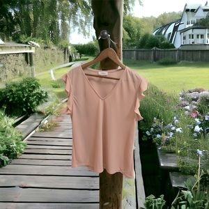 Women’s Calvin Klein shirt